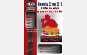 Cochon grillé pour le repas du club 2016