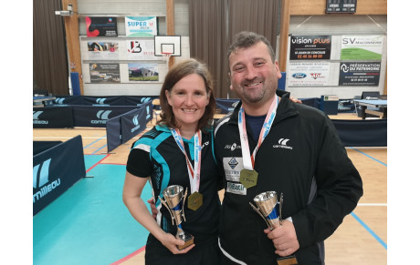 Championnat de France vétérans Doru Cernéa médaille d'or en Doubles mixtes