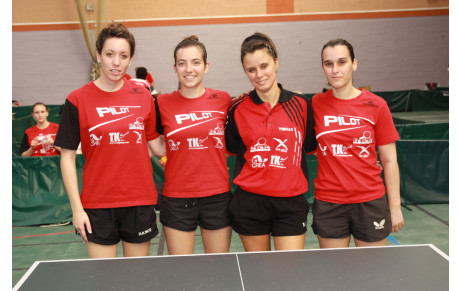 Equipe Féminine Nationale 1 2013-2014 Phase1